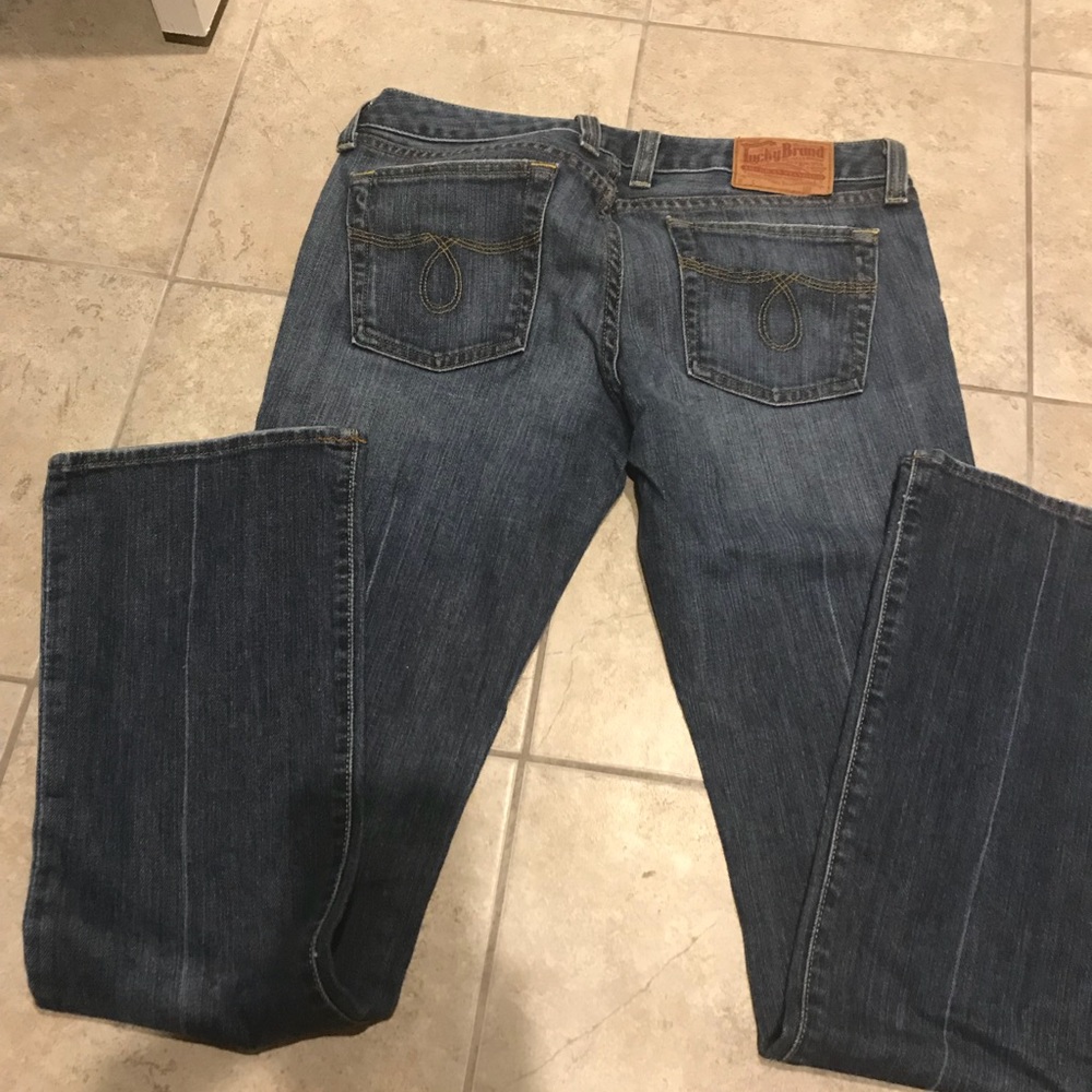 Lucky brand boot cut size 8/27 jeans